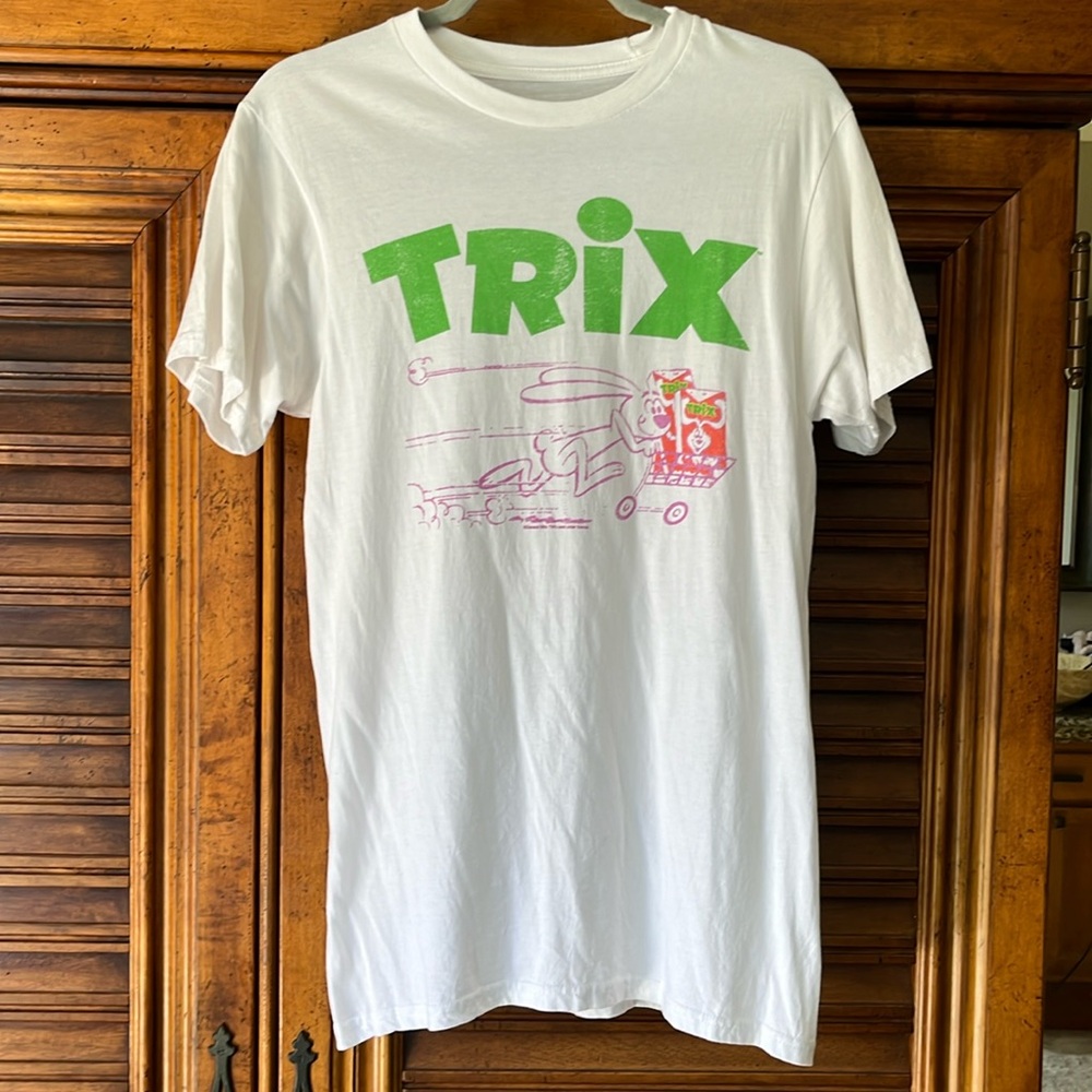 BODY-RAGS Clothing Co. Trix are for Kids T-Shirt